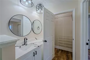 5640 Winshire Terrace, Sugarcreek Twp, OH 45440 - Photo 32