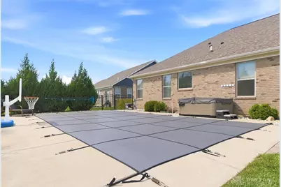 2036 Buglers Sound, Dayton, OH 45458 - Photo 40