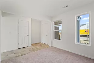 278 Quail Hollow Dr, Brookville, OH 45309 - Photo 10