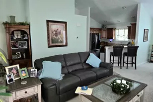 509 Golden Xing, Eaton, OH 45320 - Photo 4