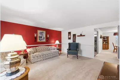 6630 Geen Lee Ct, Huber Heights, OH 45424 - Photo 2