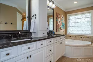 1357 Chelsea Ct, Beavercreek, OH 45434 - Photo 30