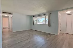 5944 Corsica Dr, Huber Heights, OH 45424 - Photo 4