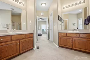 2542 Katie Dr, Turtlecreek Twp, OH 45036 - Photo 30