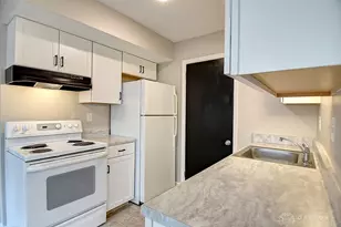 403 Coventry Pl, Fairborn, OH 45324 - Photo 2