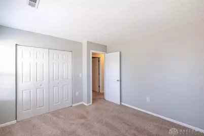 1499 Farrington, Kettering, OH 45420 - Photo 18