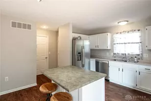 1499 Farrington, Kettering, OH 45420 - Photo 8