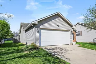 2460 Miami Village Dr, Miamisburg, OH 45342 - Photo 2