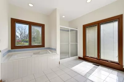 8470 Koster Lane, Washington Twp, OH 45458 - Photo 32