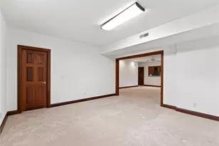 8470 Koster Ln, Washington Twp, OH 45458 - Photo 56