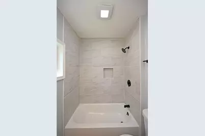 809 W Water Street, Piqua, OH 45356 - Photo 32