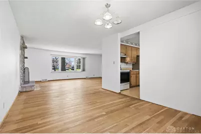 814 Wellington Drive, Springfield Twp, OH 45506 - Photo 12