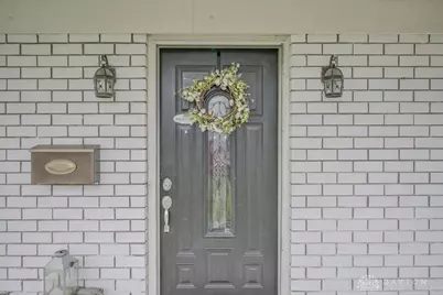 303 Villa Drive, New Carlisle, OH 45344 - Photo 8