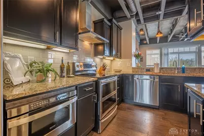 407 Brownstone Row, Springboro, OH 45066 - Photo 18