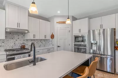 2060 Nathanial Greene Drive, Beavercreek Twp, OH 45434 - Photo 6