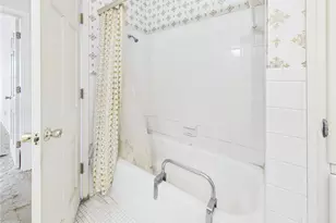 239 Hickory Dr, Greenville, OH 45331 - Photo 18