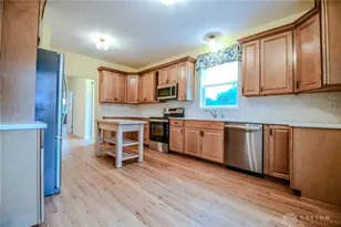 4487 Straight Arrow Rd, Beavercreek, OH 45430 - Photo 12