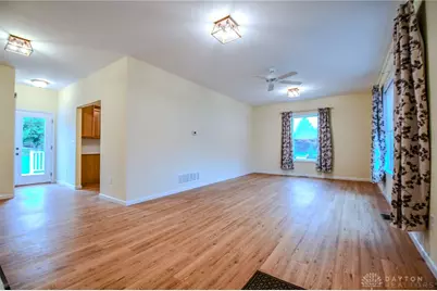 4487 Straight Arrow Road, Beavercreek, OH 45430 - Photo 4