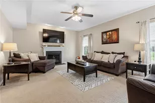 9755 Crooked Creek Dr, Clear Creek Township, OH 45458 - Photo 10