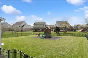 9755 Crooked Creek Dr, Clear Creek Township, OH 45458 - Photo 44