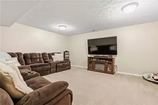 9755 Crooked Creek Dr, Clear Creek Township, OH 45458 - Photo 38