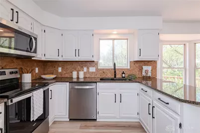 5429 Brigade Court, Green Township, OH 45239 - Photo 8