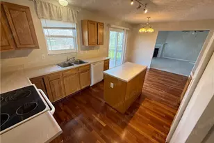 2348 Hazelnut Dr, Fairborn, OH 45324 - Photo 16