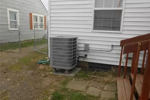 2055 Parkhill Dr, Dayton, OH 45406 - Photo 16