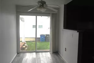 2055 Parkhill Dr, Dayton, OH 45406 - Photo 22