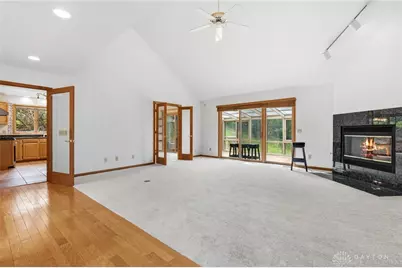 4001 Dogwood Trail, Dayton, OH 45429 - Photo 4