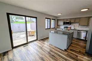 6032 Cinnamon Tree Ct, Englewood, OH 45322 - Photo 10