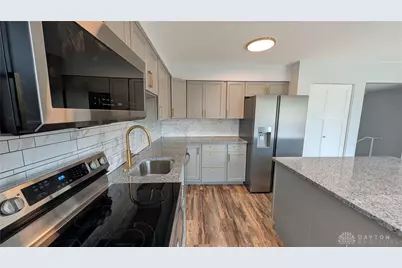 6032 Cinnamon Tree Court, Englewood, OH 45322 - Photo 8