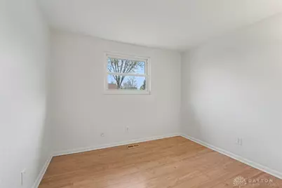 301 Porter Drive, Englewood, OH 45322 - Photo 24