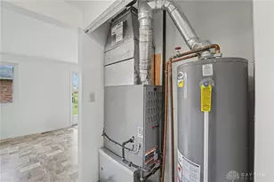 301 Porter Dr, Englewood, OH 45322 - Photo 38