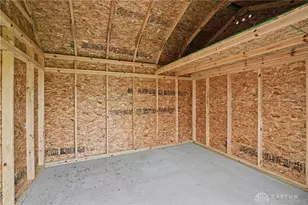 301 Porter Dr, Englewood, OH 45322 - Photo 42