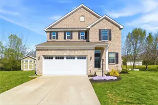 7900 Timberview Ct, Franklin, OH 45005 - Photo 2