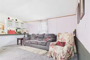 1324 Sweitzer St, Greenville, OH 45331 - Photo 4