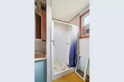 9750 Middle Point Road, Van Wert, OH 45863 - Photo 32