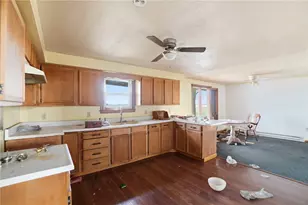 9750 Middlepoint Rd, Van Wert, OH 45863 - Photo 12