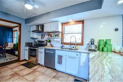 790 Chaucer Lane, Tipp City, OH 45371 - Photo 6