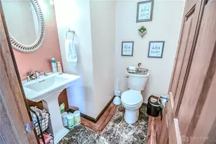 790 Chaucer Ln, Tipp City, OH 45371 - Photo 8