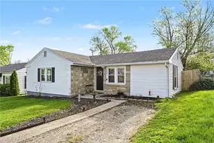 1864 Burrowes Blvd, Fairborn, OH 45324 - Photo 1