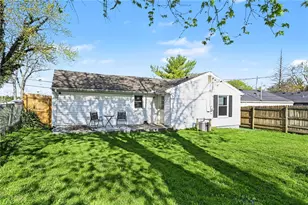 1864 Burrowes Blvd, Fairborn, OH 45324 - Photo 14