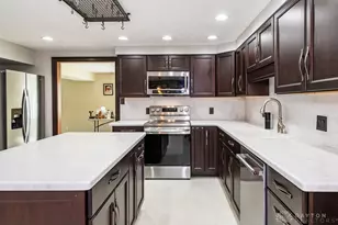 517 Princewood Ave, Washington Twp, OH 45429 - Photo 8