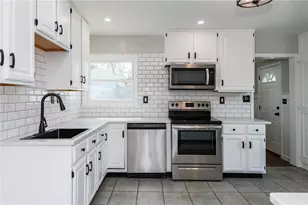 883 Omard Dr, Xenia, OH 45385 - Photo 8