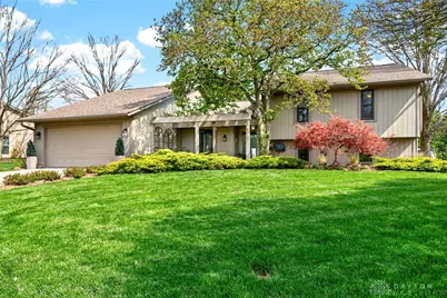 2131 Pelwood Drive, Centerville, OH 45459 - Photo 2