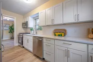 1012 Hampshire Rd, Dayton, OH 45419 - Photo 14