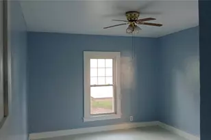 126 E Cassilly St, Springfield, OH 45504 - Photo 12