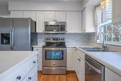 1053 Ashbrooke Lane, Xenia, OH 45385 - Photo 12