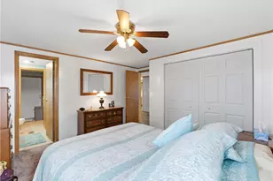 126 S Point Dr, Fairborn, OH 45324 - Photo 10